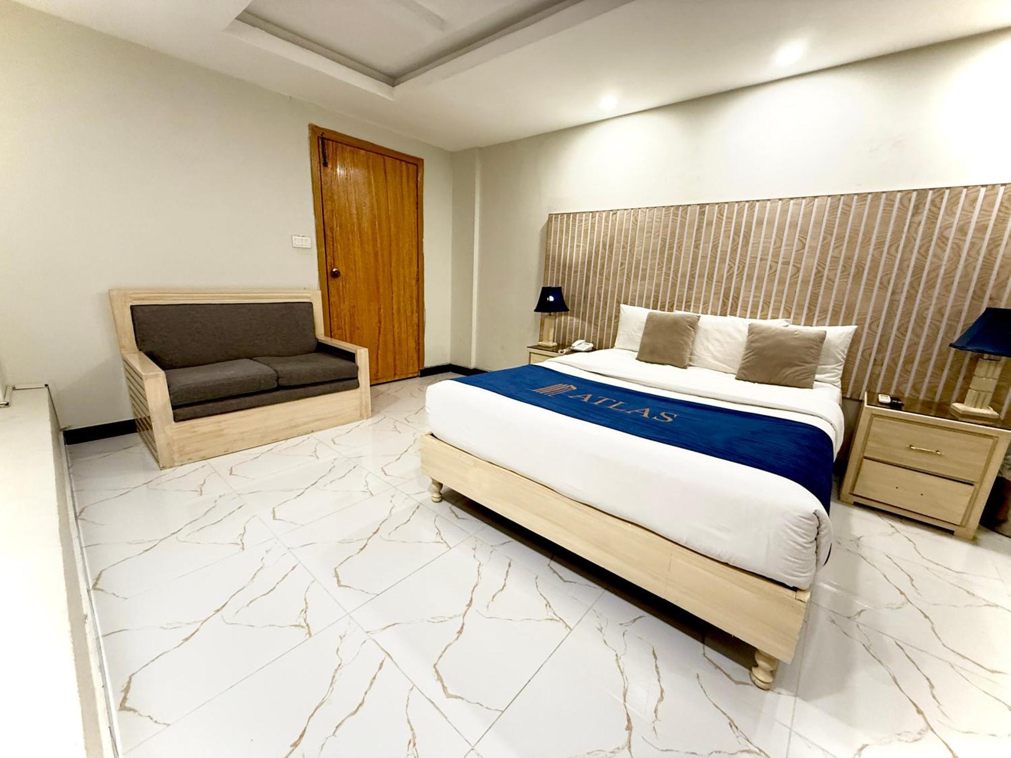 Atlas Hotel Islamabad Esterno foto